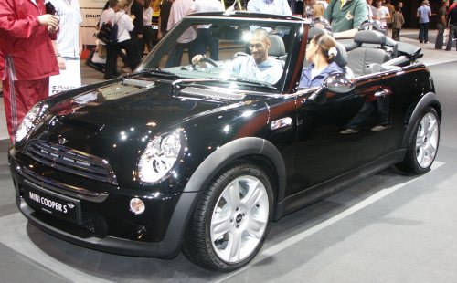 2005 Mini Cooper S Convertible. convertible, model 2005,